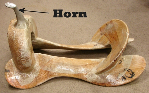 saddle horn