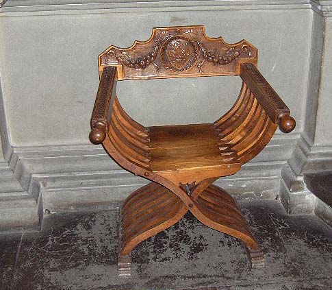scissors chair
