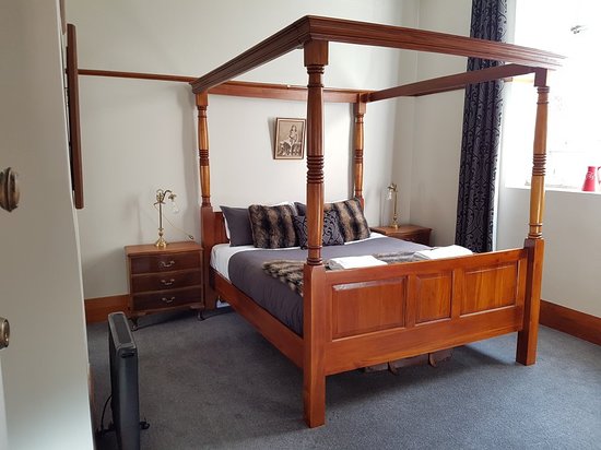 OMAKAU BEDPOST - UPDATED 2019 Guesthouse Reviews & Price Comparison -  TripAdvisor