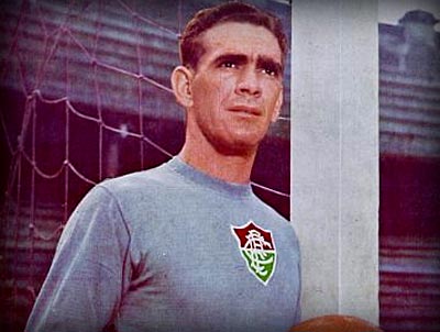 Castilho, posando con la camiseta de su equipo de siempre (WEB FLUMINENSE)