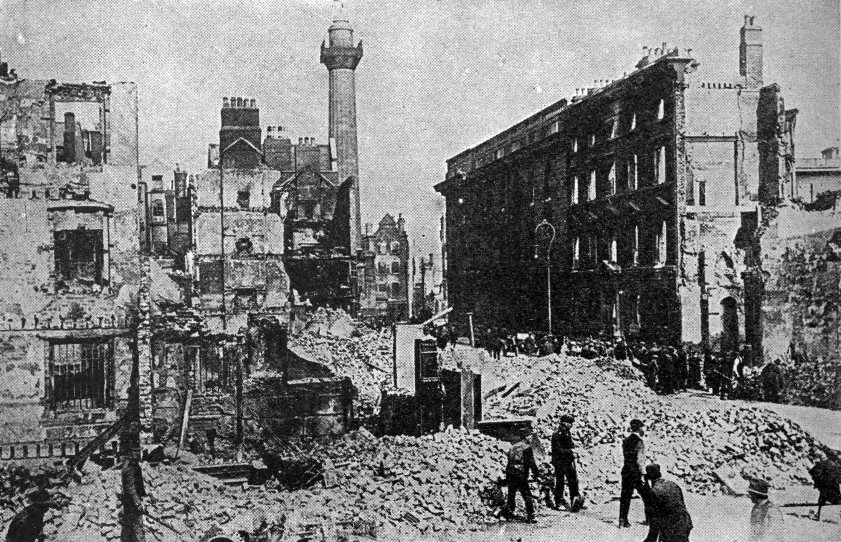 Archivo:Sackville Street (Dublin) after the 1916 Easter Rising.JPG