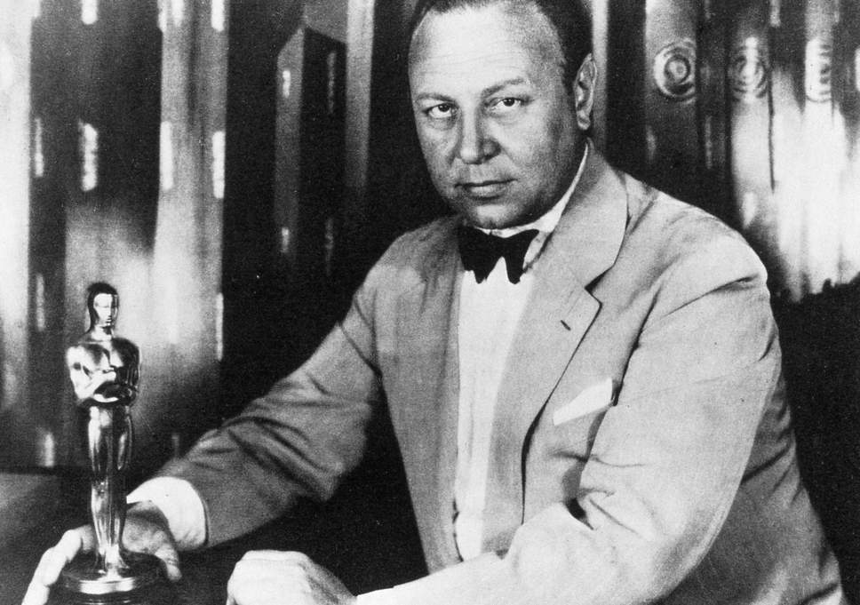 Emil Jannings with his Best Actor statuette, 1928