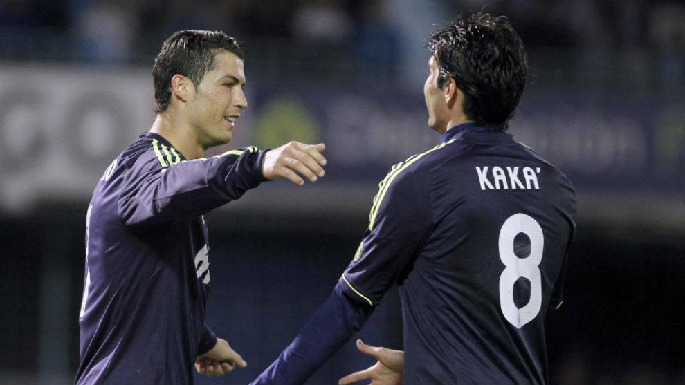 Kaká y Cristiano celebran un gol