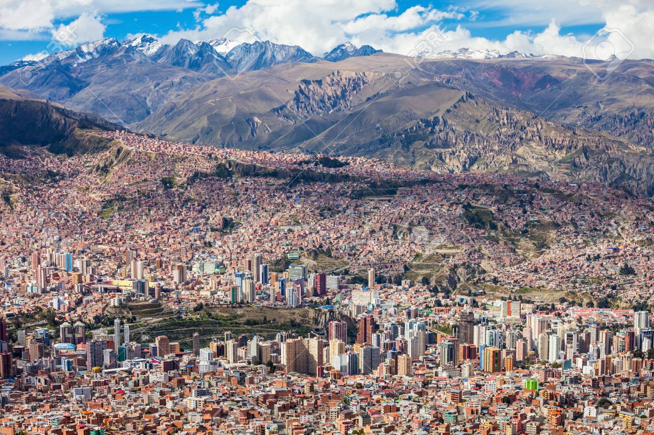 Foto de archivo - Vista panorámica de La Paz, Bolivia. La Paz es la capital  más alta del mundo.